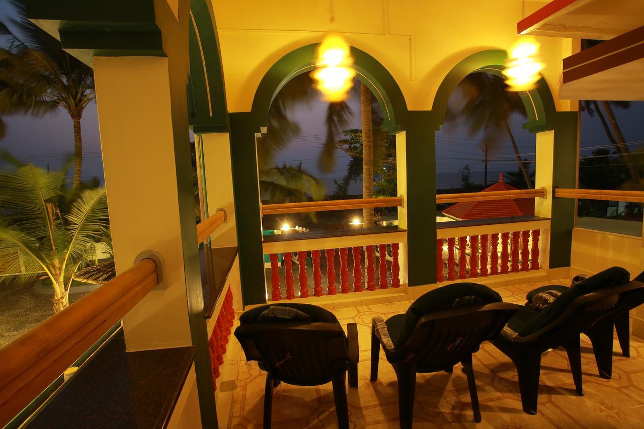Kochi Sunset Beach Villa Cherai المظهر الخارجي الصورة